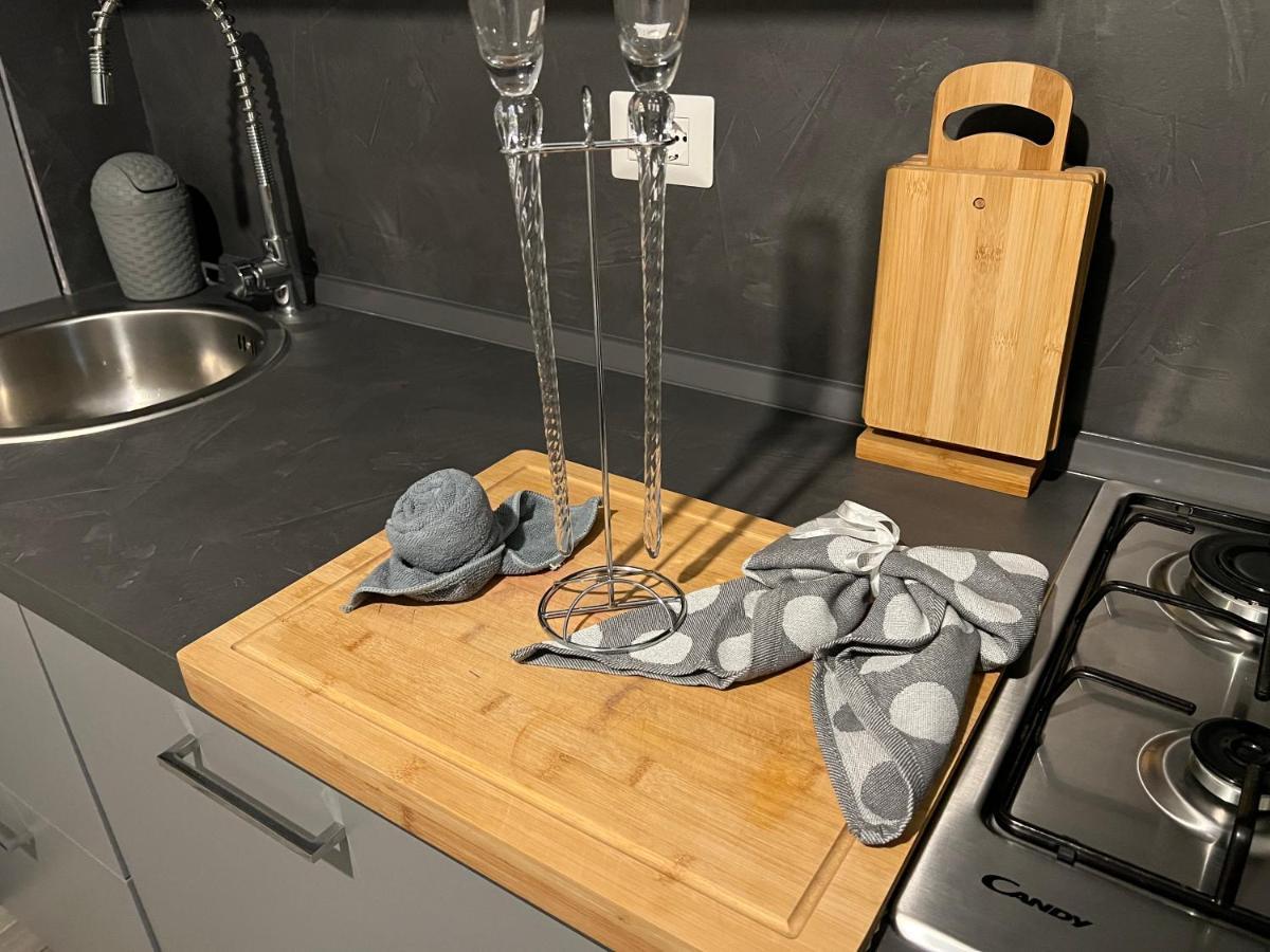 アローナCasa Di Afi, Perfect For 4 - Kitchen - Parking - Netflixアパートメント エクステリア 写真