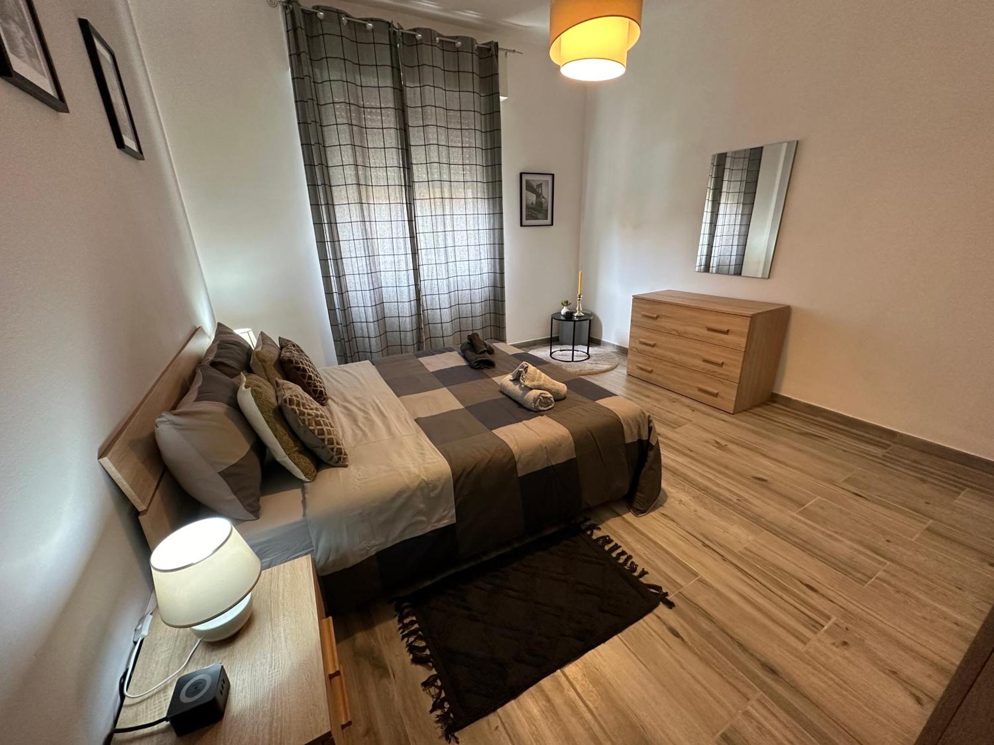 アローナCasa Di Afi, Perfect For 4 - Kitchen - Parking - Netflixアパートメント エクステリア 写真